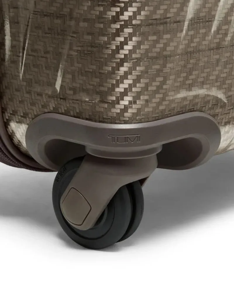 London Luggage Spinner (4 Wheel) | Hardside Luggage-19 Degree Lite International 4 Wheeled Carry-On (55 cm) - Titanium